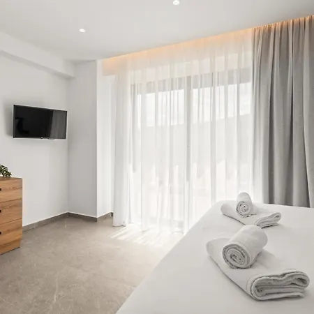 Luxury By Temma Villa
